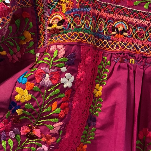 Authentic Mexican Embroidered dress/tunic - Picture 3 of 6